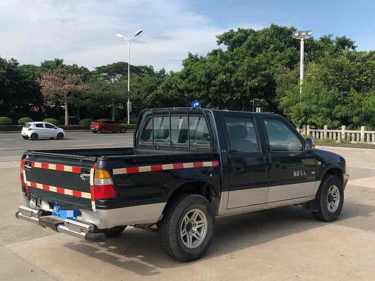 {體育投注}(找二手皮卡车一万多的有没有)